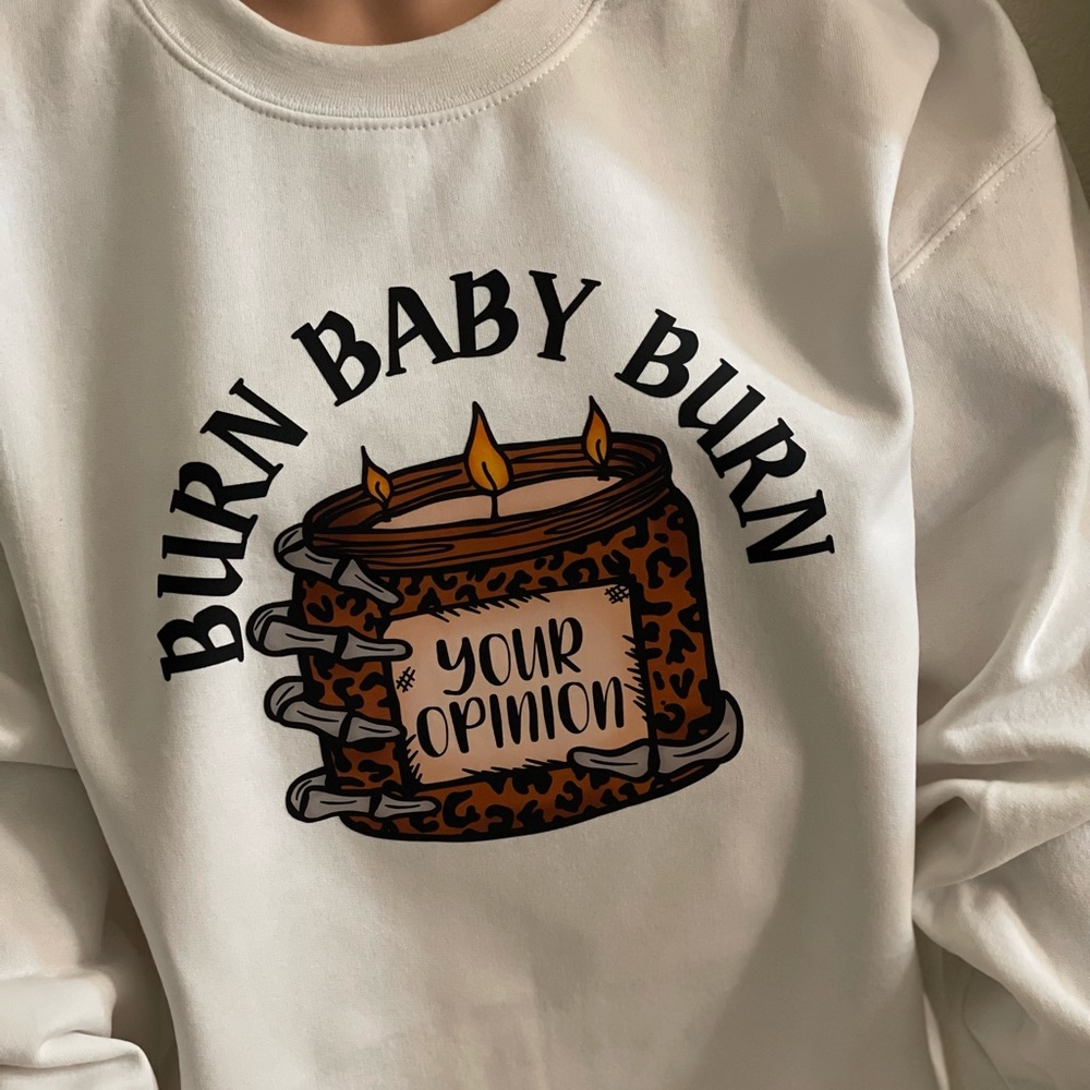 ✨BURN 🔥BABY BURN🕯️✨New*White sweatshirts😍✨